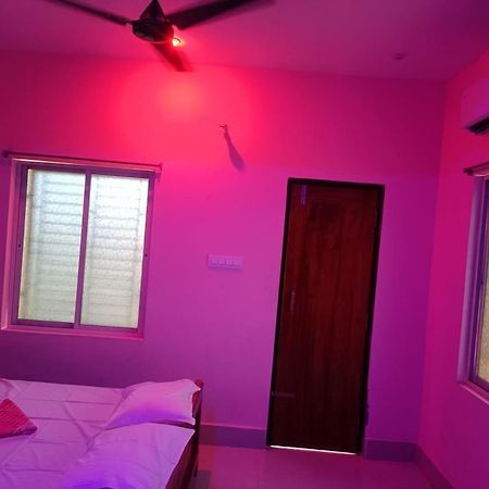 Hotel Dream Light ! 푸리 외부 사진